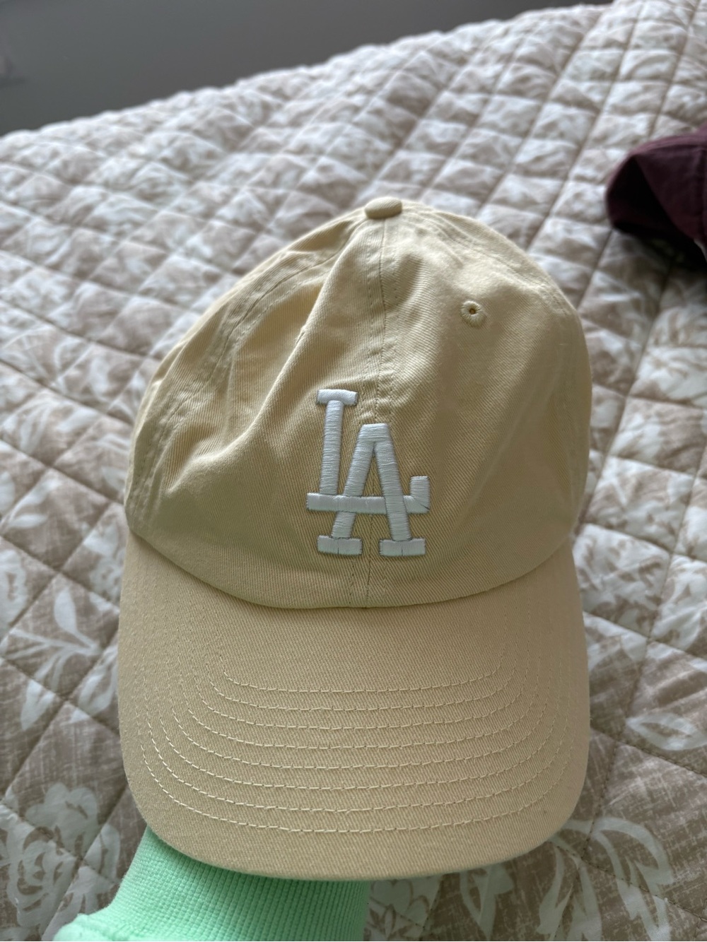 Embroidered LA Baseball Cap - Cream